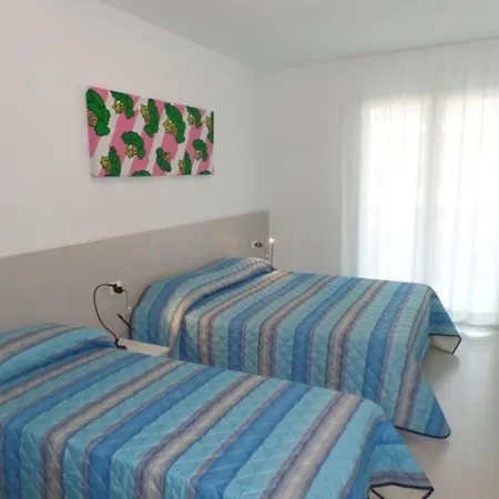 شقة Contemporary With Pool